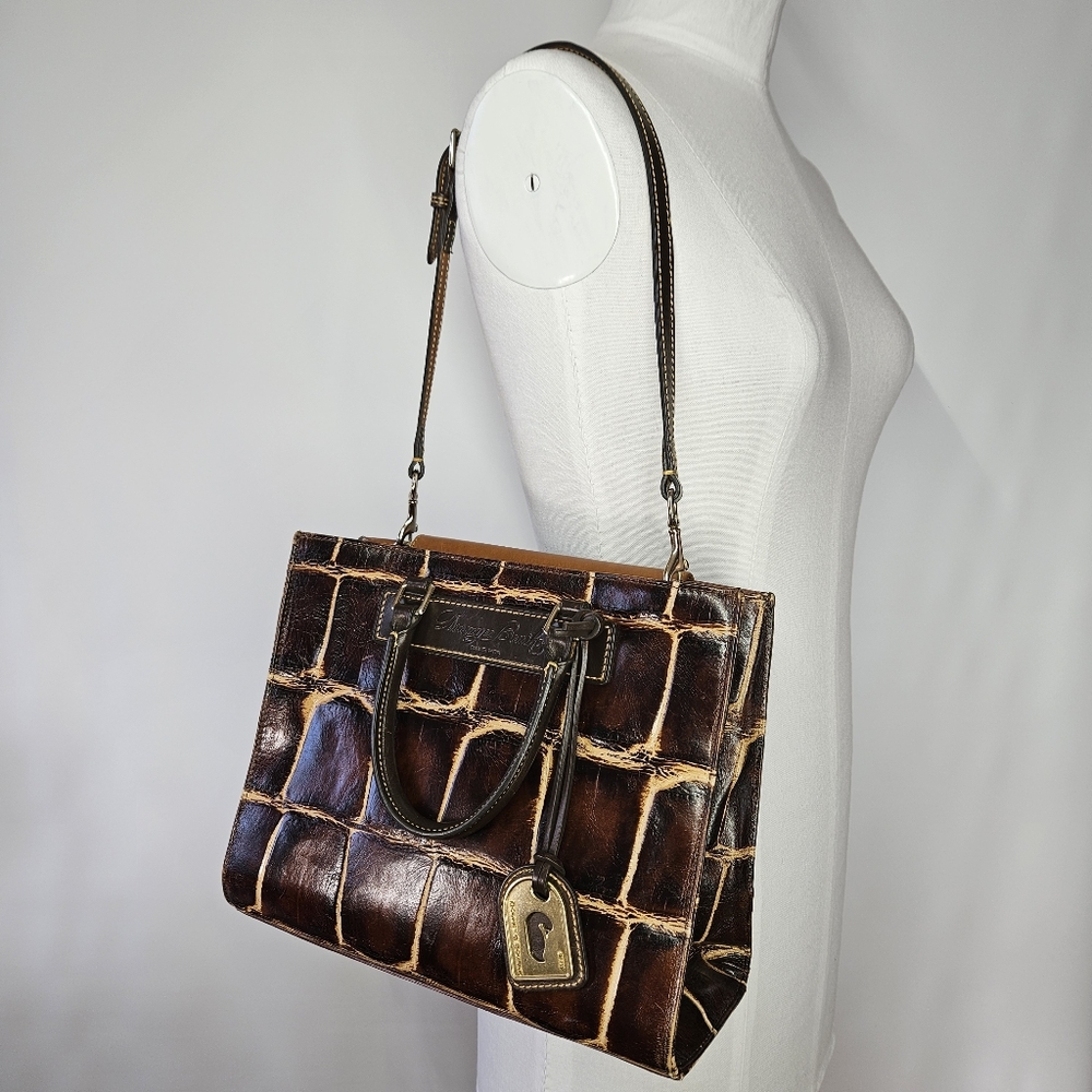Dooney & Bourke 11.5x9x5" Bag Barlow Croc Embossed Florentine Vacchetta Leather - Picture 14 of 14